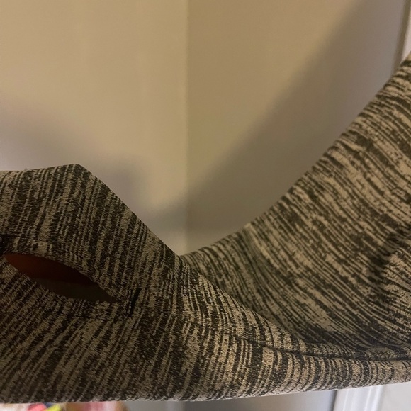 Athletic Works Hoodie with Thumb Holes​​​​​ - Picture 3 of 4